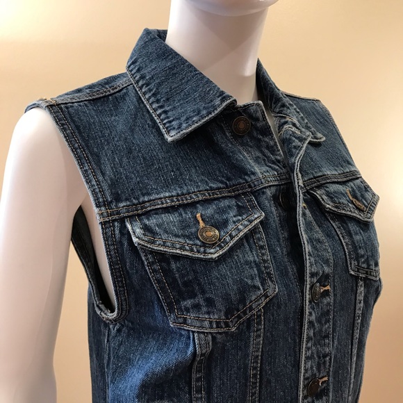Forever 21 Denim Vest - Picture 3 of 16